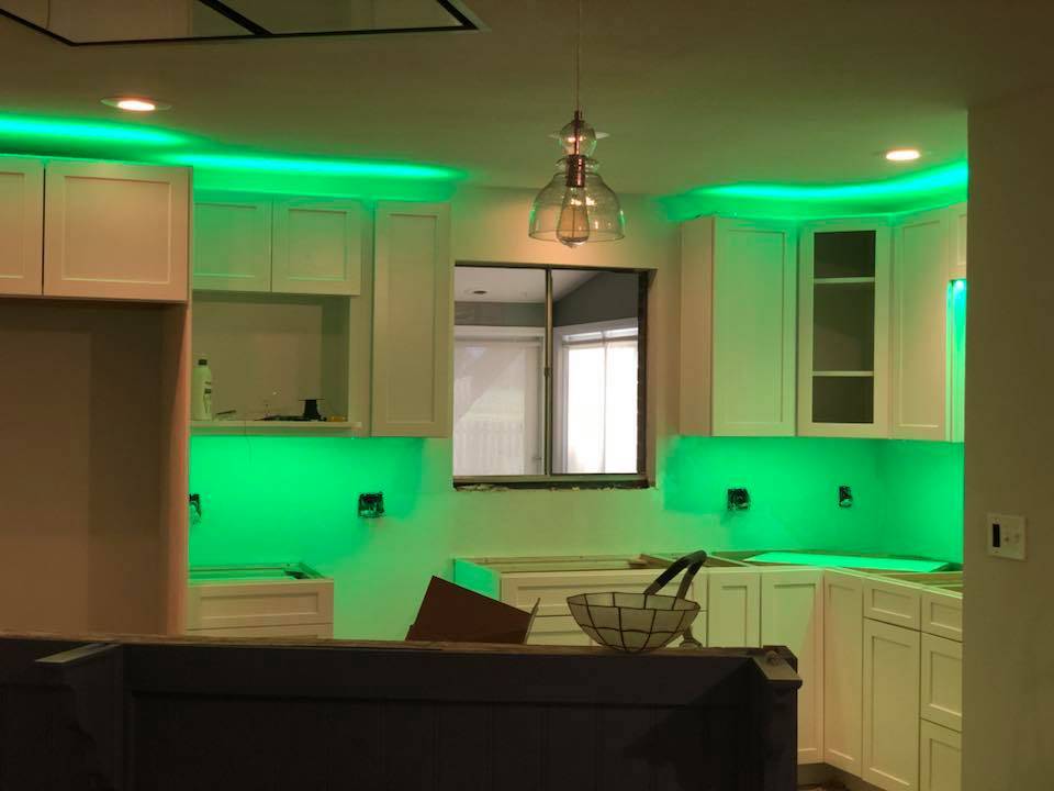 Under-cabinet lighting